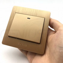 מצלמה נסתרת WIFI מוסלקת במתג תאורה עם שידור חי לטלפון הנייד WVR3003