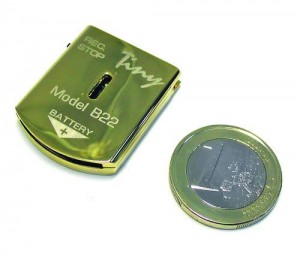 מכשיר הקלטה זעיר Tiny b-22